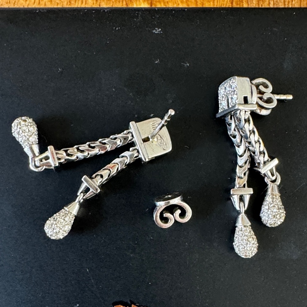 Chimento Diamond Platinum Drop Earrings